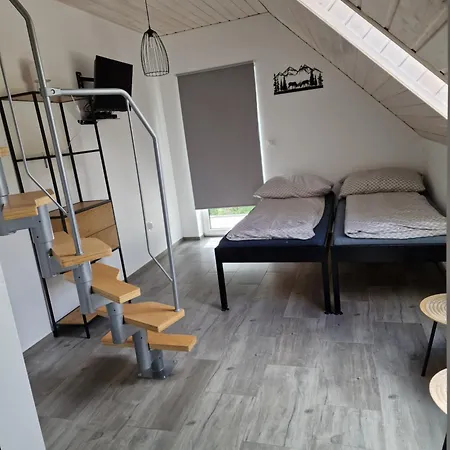 Przystan W Gorskim Raju Homestay *