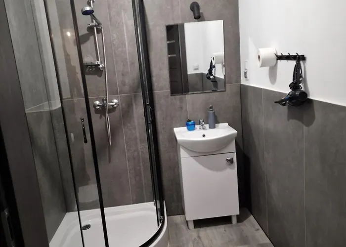 Przystan W Gorskim Raju